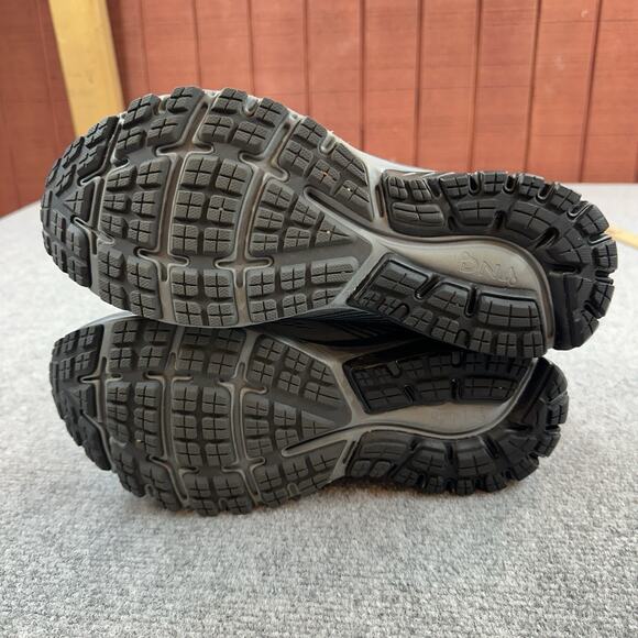 Brooks ghost 10 Running Shoes Men Size 9 Wide Grey DNA Cushion Athletic sneakers